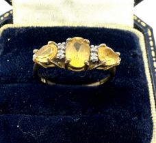 9ct Gold Citrine Three Stone Ring With Diamond Spacers (2.2g)