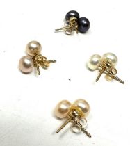 4 X 9ct Gold Multi-Coloured Cultured Pearl Set Stud Earrings (1.5g)