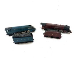 Hornby Sir Nigel Greasley No 7 engine with tender, Duchess of Atholl 6231 engine with tender