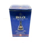 Bell's Celebrating 50 Years Reign HM Queen Elizabeth II Extra special old Scotch whisky decanter