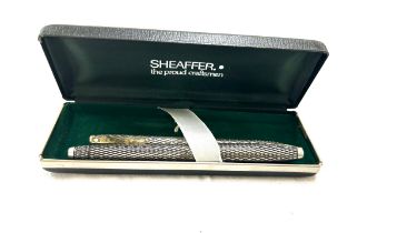 Hallmarked Silver Sheaffer set fountain pen and propelling pencil, 14ct nib, clip in tact, boxed