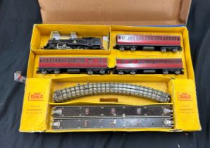 Vintage Hornby Dublo electric train set with original box