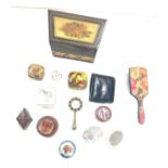 Selection of vintage and later trinkets