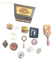 Selection of vintage and later trinkets