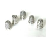 Five sterling silver thimbles, various hallmarks, approximate total weight 28g
