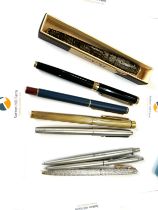 Vintage Parker vacumatic fountain pen, plus others to include Sheaffer etc