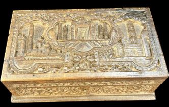 Antique Anglo Indian Sandalwood box / casket, approximate measurements: Height 6cm, 17.5cm, Width