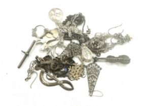 Selection of vintage and later silver and costume jewellery includes brooches, necklaces, earrings