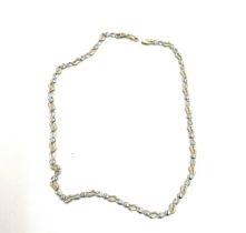 Ladies 18ct gold 2 tone necklace, 18 inches long, total weight 11.4 grams