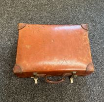 Vintage Revelation leather cornered travel case