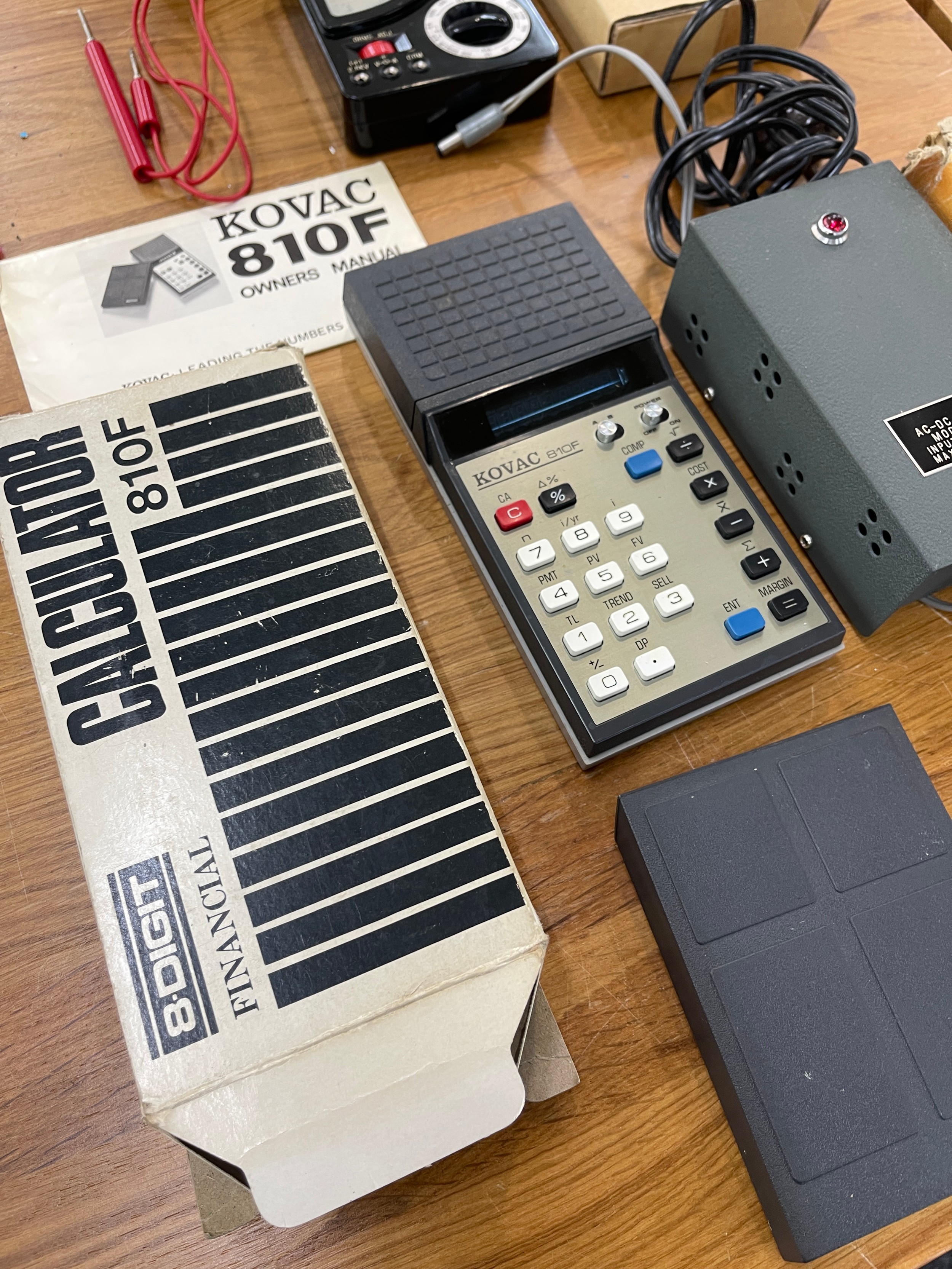 Selection of electrical items includes Calculator 810F, Model ITI-2 etc - Image 2 of 5