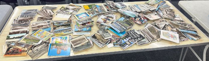 Large selection of assorted postcards