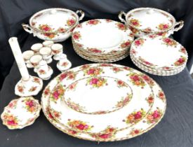 Royal Albert Old Country Rose part dinner service to include 2 tureens, 6 plates, 5 bowls, 2 meat