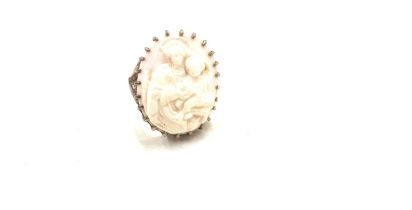 Unmarked gold cameo dress ring, ring size N