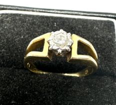 18ct gold diamond ring weight 3.8g