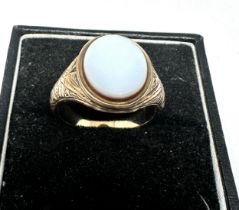 9ct gold agate antique signet ring (4.5g)