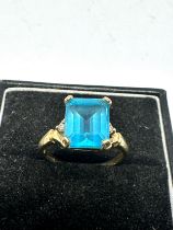 9ct gold topaz & diamond dress ring (3.2g)