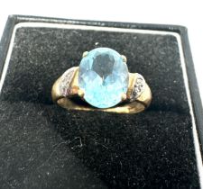 9ct gold blue topaz & diamond ring (2.3g)