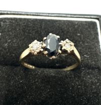 9ct gold sapphire & diamond trilogy ring (1.4g)