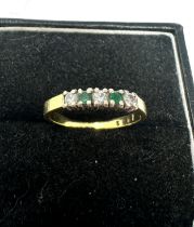 18ct gold diamond & emerald half eternity ring (2g)