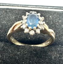 9ct gold vintage sapphire & diamond cluster ring (2.7g)