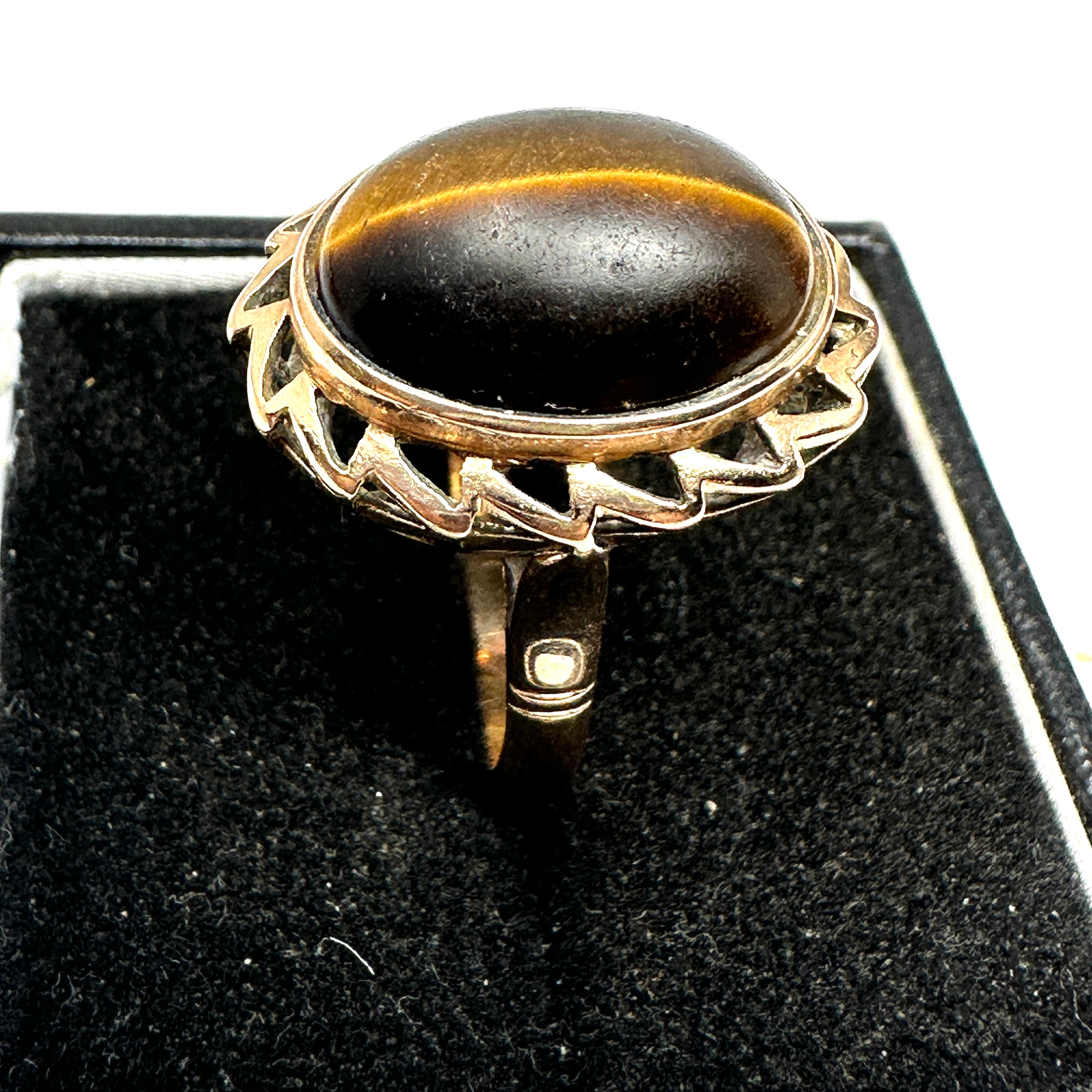 Vintage 14ct gold tigers eye ring weight 6.2g - Image 2 of 3