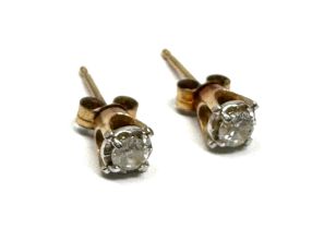 9ct gold diamond stud earrings (0.8g)