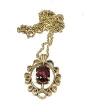 9ct gold vintage garnet pendant necklace (2.1g)