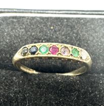 9ct gold vintage 'Dearest' ring inc. diamond, emerald, amethyst, ruby, sapphire & tourmaline (1.3g)