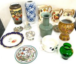 Selection of collectables to include oriental vases etc