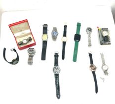 Selection of vintage and later mens wristwatches, all untested