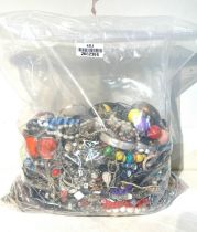 10kg UNSORTED COSTUME JEWELLERY inc. Bangles, Necklaces, Rings, Earrings.