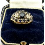 9ct gold sapphire & diamond cluster ring (3g)