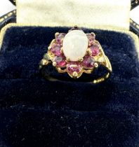 9ct gold opal & ruby vintage cluster ring (2g)