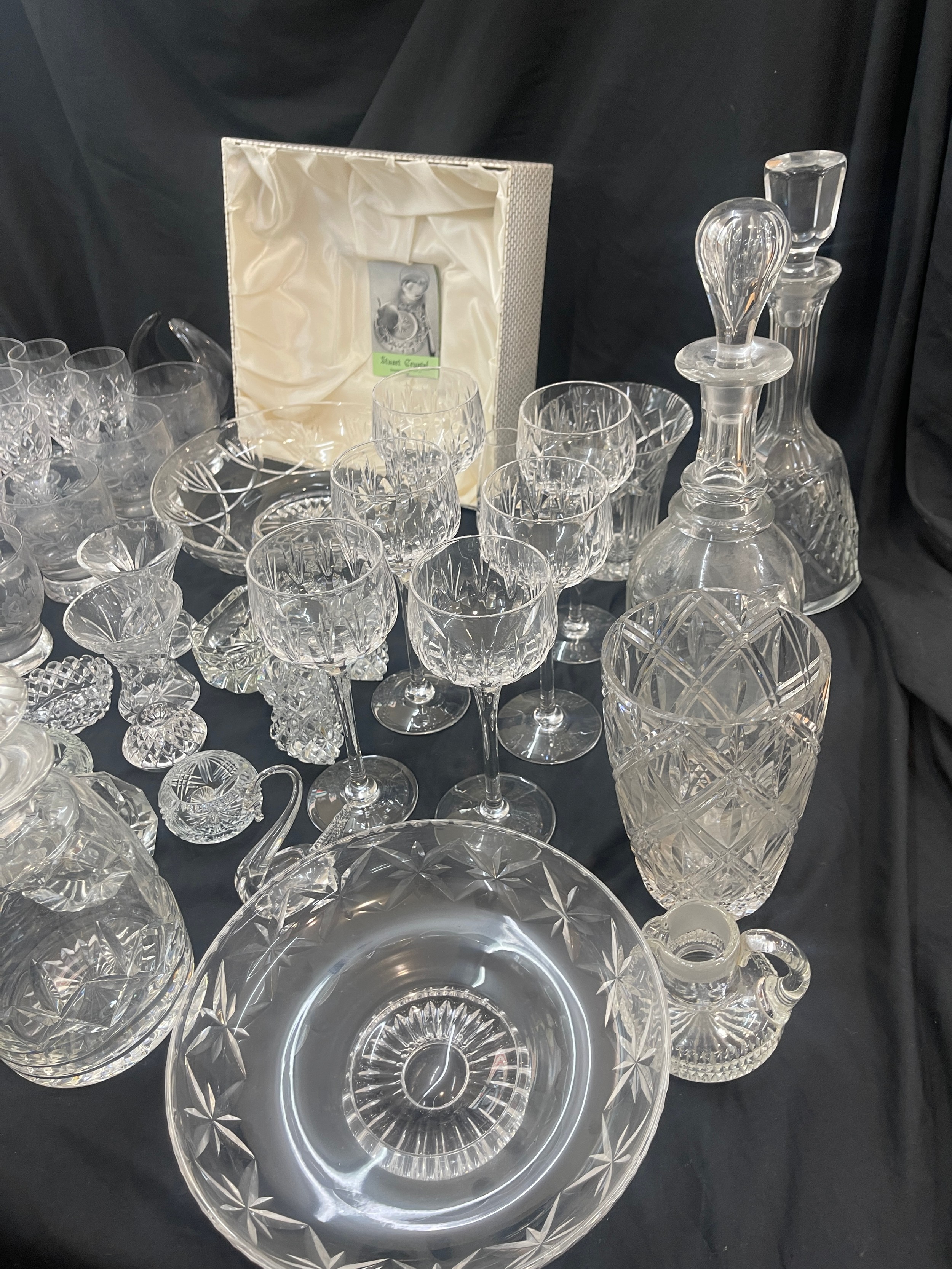 Large selection of vintage and later glassware includes deco styles decanter and glasses, boxed - Image 2 of 8