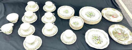 8 place setting Colclough part tea / dinner set, overall good condition