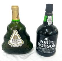 Two bottles of sealed liquor to include Bellingham Cape Gold White Wine and Porto Dobson