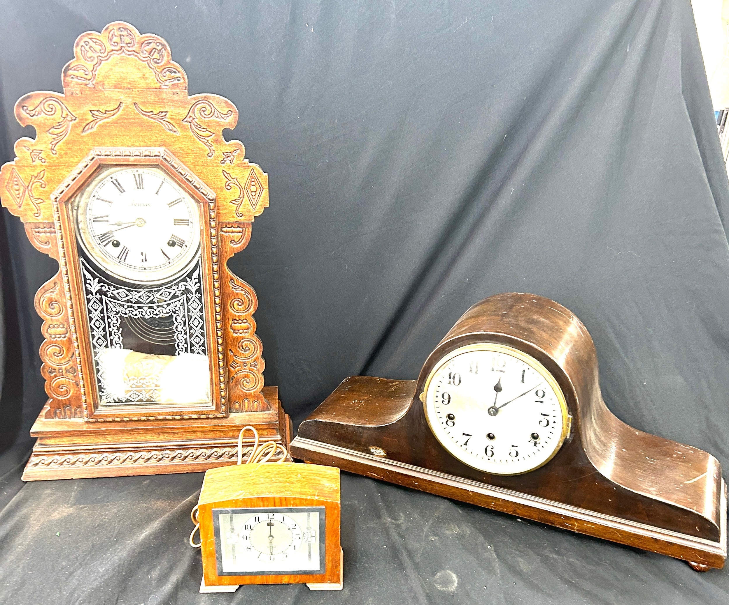Selection of 3 vintage clocks, untested