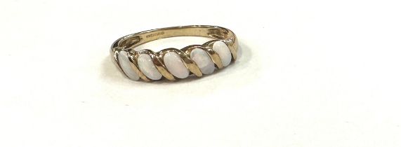 Ladies 9ct gold opal set dress ring, ring size Q weight 2grams