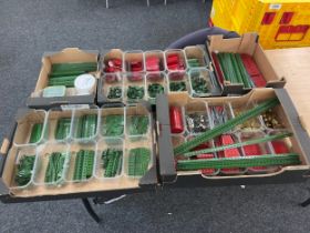 Large selection of vintage Meccano pieces
