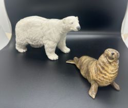 Selection Beswick models to Include Polar bear, seal 1534, both in good overall condition
