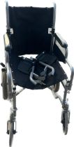 Folding wheel chair