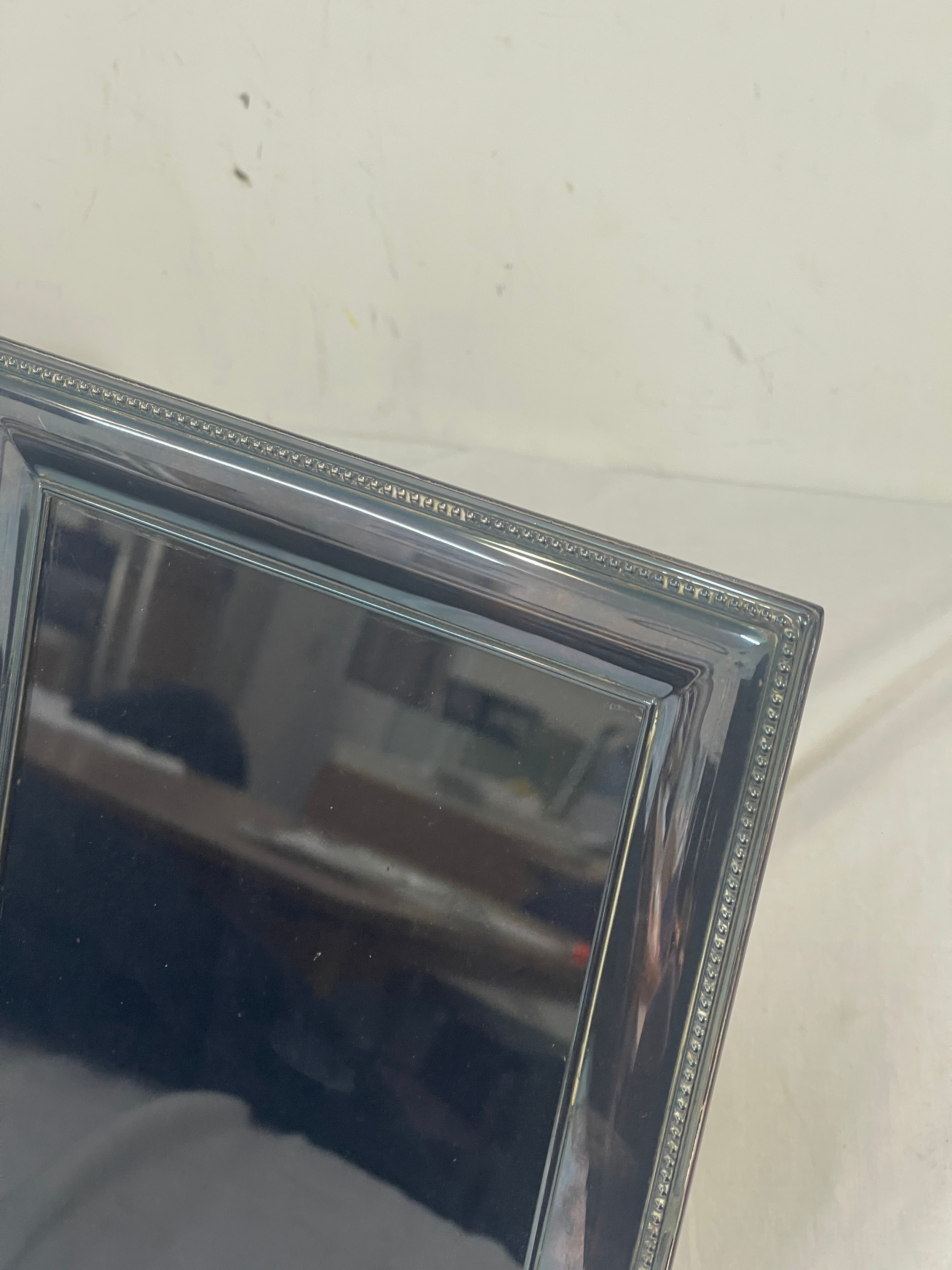 Pair of Carrs Silver plated photo frames, photo size 20 x 15cm - Image 2 of 4