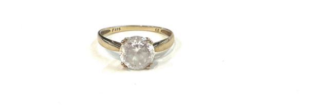 Ladies 9ct gold stone set dress ring, ring size p/q weight 2grams