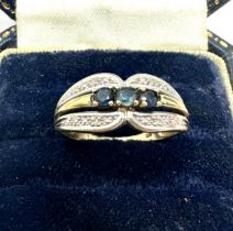 9ct gold sapphire & diamond ring weight 2g