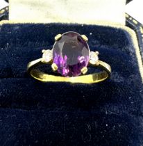 18ct gold amethyst & diamond ring weight 3.1g