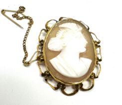 Vintage 9ct gold framed cameo brooch weight 5.4g