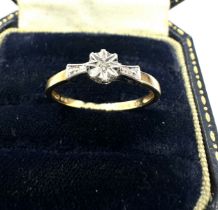 9ct gold diamond ring weight 1.5g