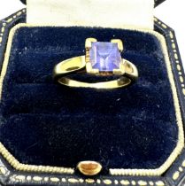 18ct gold tanzanite ring weight 4.5g