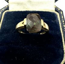 9ct gold mystic topaz ring weight 2.6g
